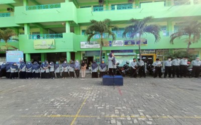 HALAL BI HALAL KELUARGA BESAR MTs NU TRATE GRESIK